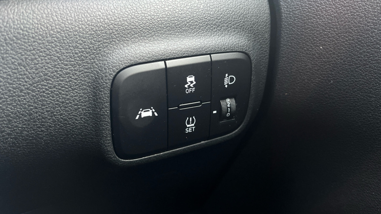 Hyundai i10 1.0 MPi SE Connect 5dr Petrol Hatchback